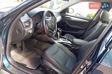 Внедорожник / Кроссовер BMW X1 2015 в 