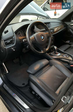 Внедорожник / Кроссовер BMW X1 2012 в Киеве