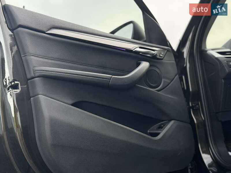 Внедорожник / Кроссовер BMW X1 2019 в Дрогобыче