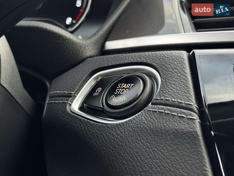 Внедорожник / Кроссовер BMW X1 2019 в Дрогобыче