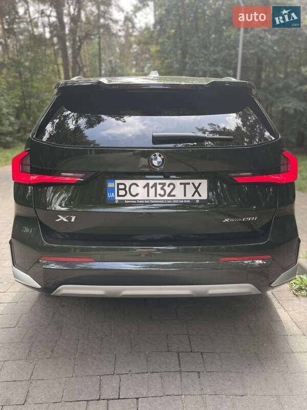 Внедорожник / Кроссовер BMW X1 2024 в Львове