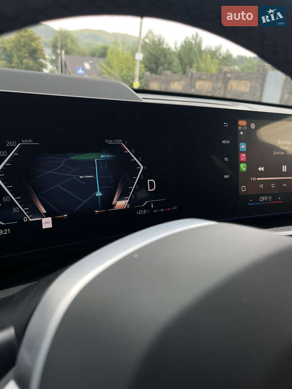 Внедорожник / Кроссовер BMW X1 2024 в Львове