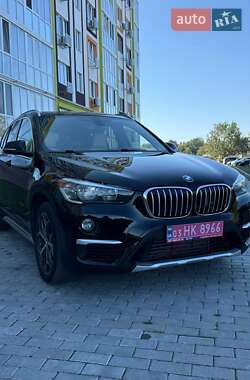 Позашляховик / Кросовер BMW X1 2017 в Полтаві
