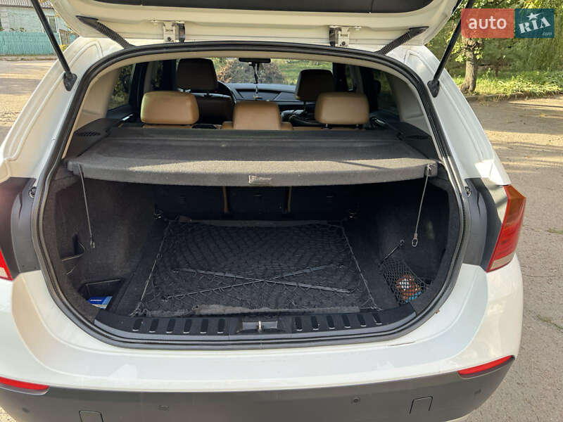 Позашляховик / Кросовер BMW X1 2012 в Олександрії