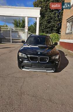 Внедорожник / Кроссовер BMW X1 2012 в Коростене