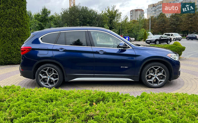 Позашляховик / Кросовер BMW X1 2015 в Львові