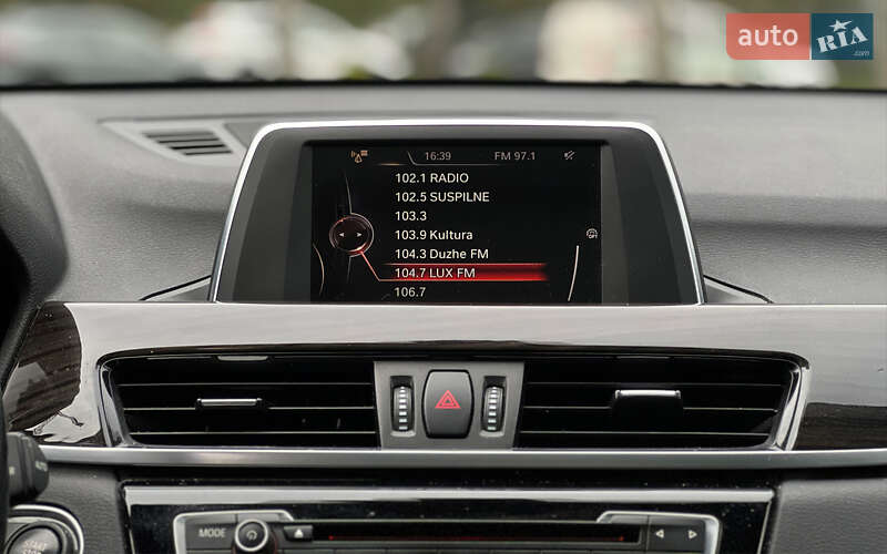 Позашляховик / Кросовер BMW X1 2015 в Львові