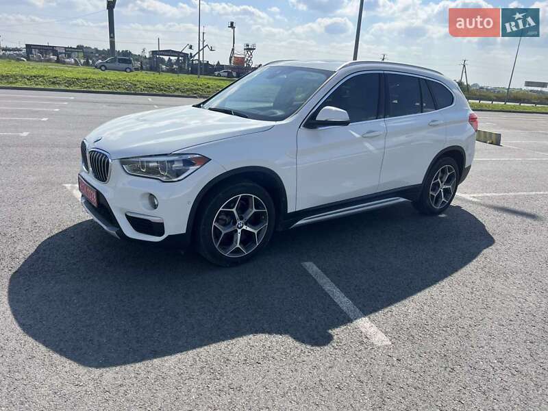 Позашляховик / Кросовер BMW X1 2018 в Львові