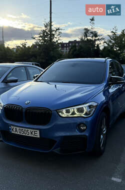 Внедорожник / Кроссовер BMW X1 2016 в Киеве
