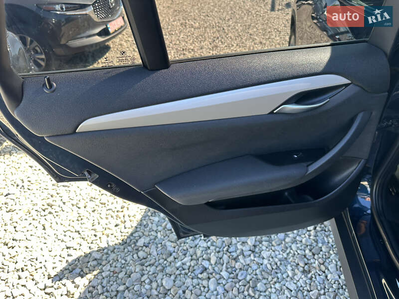 Позашляховик / Кросовер BMW X1 2015 в Івано-Франківську