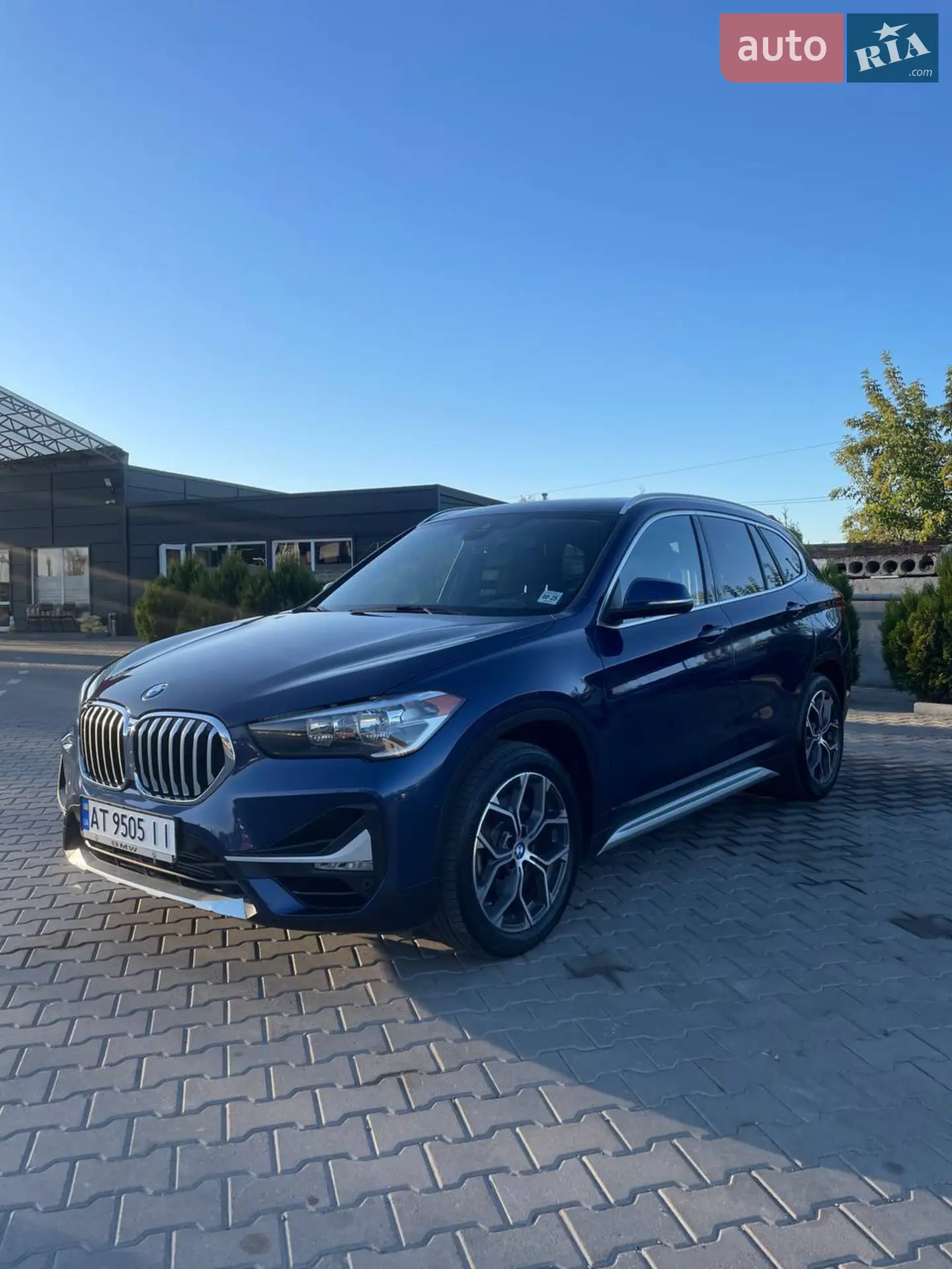 2019 BMW X1 - фото 1