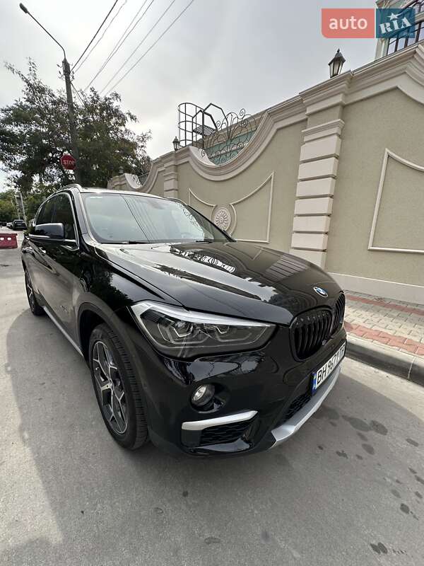 Внедорожник / Кроссовер BMW X1 2017 в Одессе фото 9 Внедорожник / Кроссовер BMW X1 2017 в Одессе