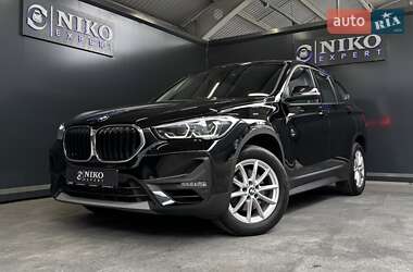 Внедорожник / Кроссовер BMW X1 2020 в Киеве