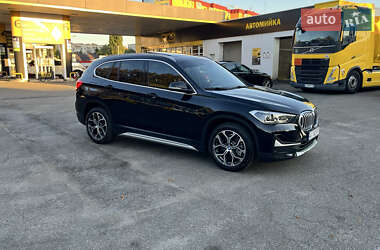 Внедорожник / Кроссовер BMW X1 2020 в 