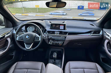 Внедорожник / Кроссовер BMW X1 2020 в 