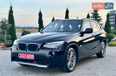Позашляховик / Кросовер BMW X1 2010 в Івано-Франківську