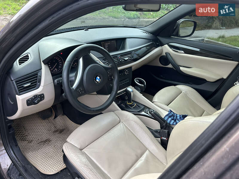 Внедорожник / Кроссовер BMW X1 2010 в Фастове