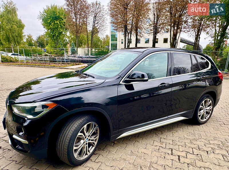 Позашляховик / Кросовер BMW X1 2018 в Києві