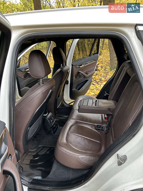 Внедорожник / Кроссовер BMW X1 2017 в Харькове