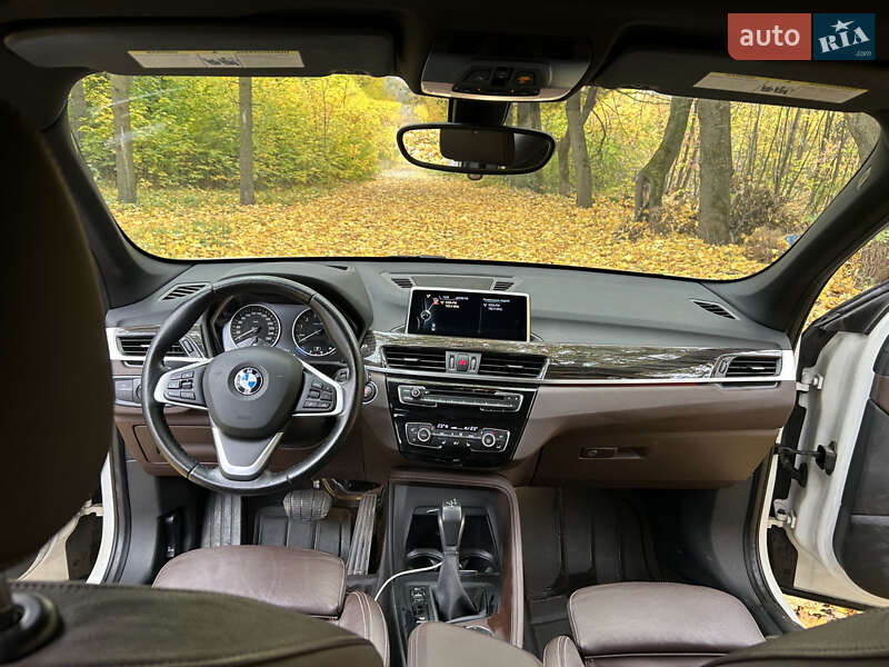 Внедорожник / Кроссовер BMW X1 2017 в Харькове
