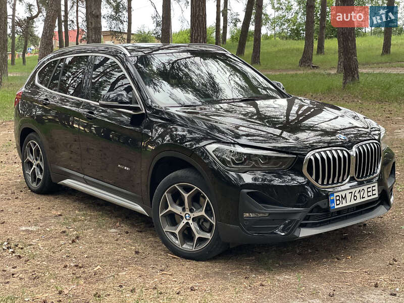 Внедорожник / Кроссовер BMW X1 2015 в Киеве