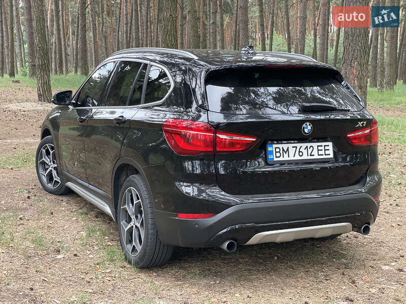 Внедорожник / Кроссовер BMW X1 2015 в Киеве