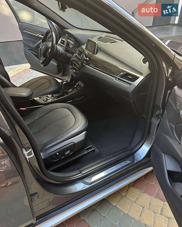 Позашляховик / Кросовер BMW X1 2016 в Києві фото 15 Позашляховик / Кросовер BMW X1 2016 в Києві
