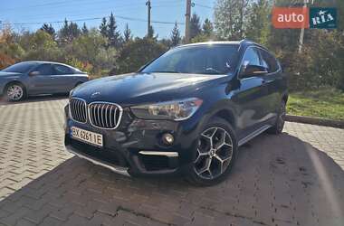 Внедорожник / Кроссовер BMW X1 2017 в Хмельницком