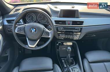 Внедорожник / Кроссовер BMW X1 2015 в 