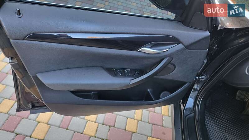 Внедорожник / Кроссовер BMW X1 2010 в Белгороде-Днестровском