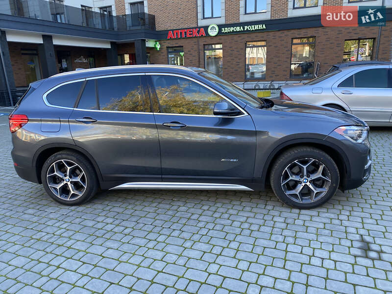 Внедорожник / Кроссовер BMW X1 2016 в Коломые фото 8 Внедорожник / Кроссовер BMW X1 2016 в Коломые