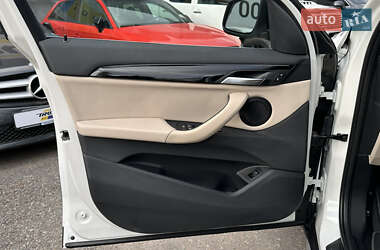 Внедорожник / Кроссовер BMW X1 2019 в 