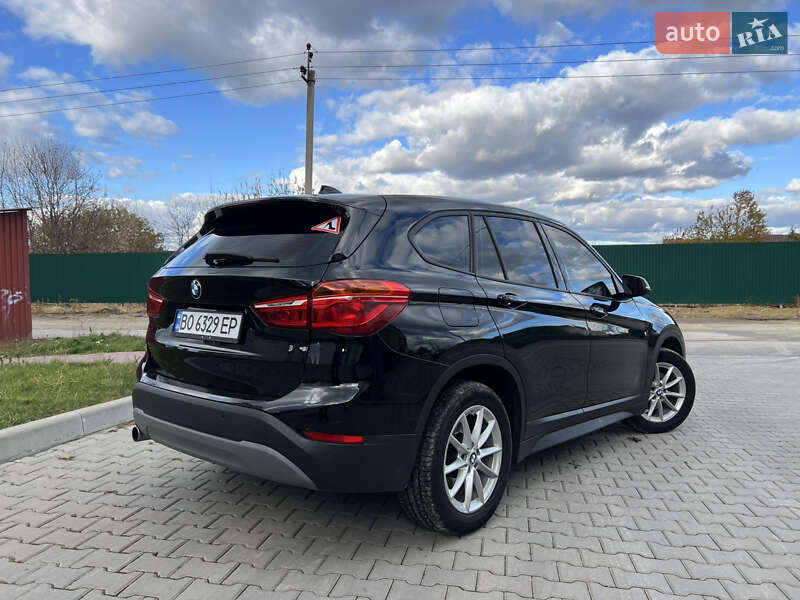 Внедорожник / Кроссовер BMW X1 2016 в Тернополе фото 9 Внедорожник / Кроссовер BMW X1 2016 в Тернополе