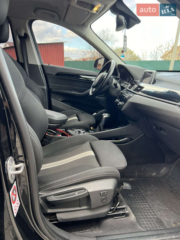 Внедорожник / Кроссовер BMW X1 2016 в Тернополе фото 15 Внедорожник / Кроссовер BMW X1 2016 в Тернополе