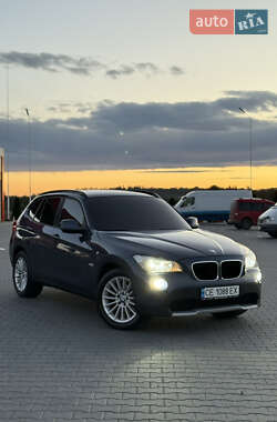 Позашляховик / Кросовер BMW X1 2011 в  фото 6 Позашляховик / Кросовер BMW X1 2011 в