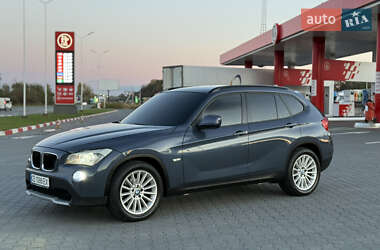 Позашляховик / Кросовер BMW X1 2011 в  фото 19 Позашляховик / Кросовер BMW X1 2011 в