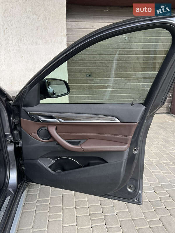 Внедорожник / Кроссовер BMW X1 2016 в Львове фото 25 Внедорожник / Кроссовер BMW X1 2016 в Львове