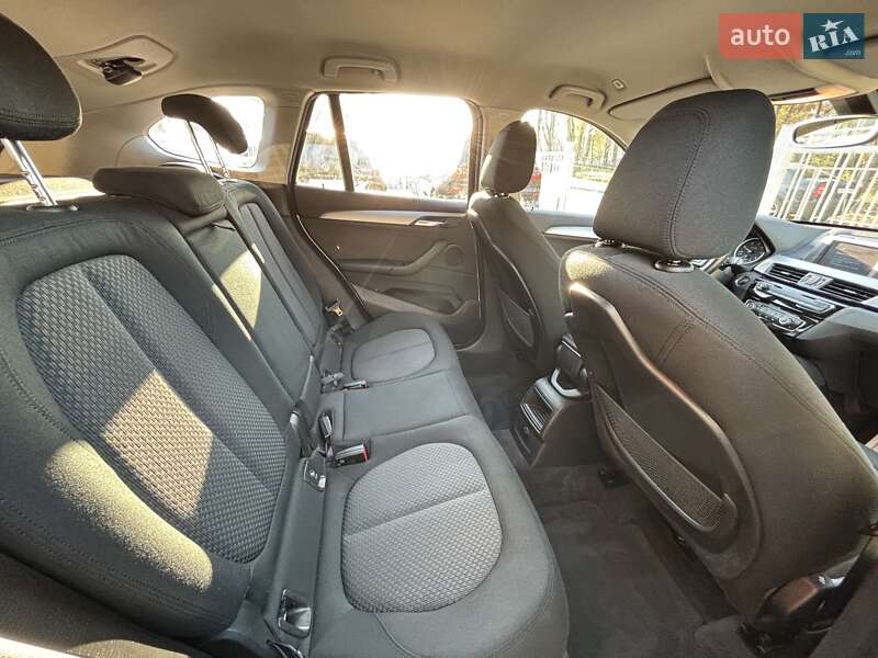 Внедорожник / Кроссовер BMW X1 2017 в Черкассах фото 34 Внедорожник / Кроссовер BMW X1 2017 в Черкассах