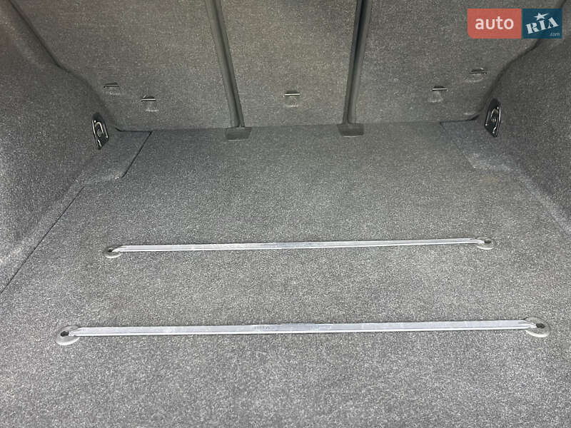 Позашляховик / Кросовер BMW X1 2014 в Чернівцях