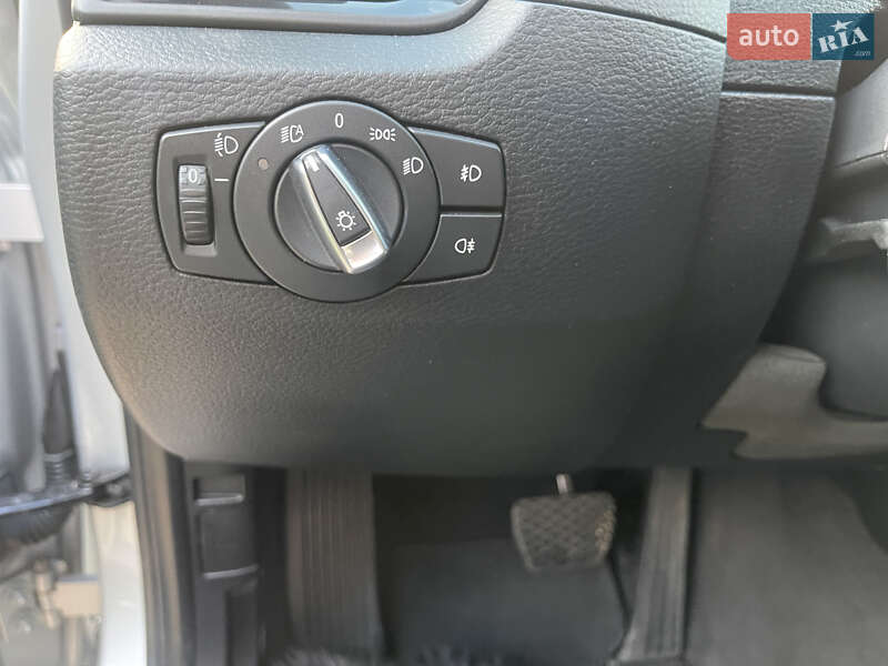 Позашляховик / Кросовер BMW X1 2014 в Чернівцях