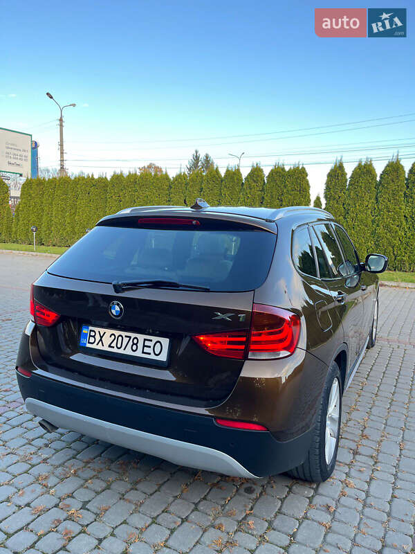 Внедорожник / Кроссовер BMW X1 2010 в Дунаевцах