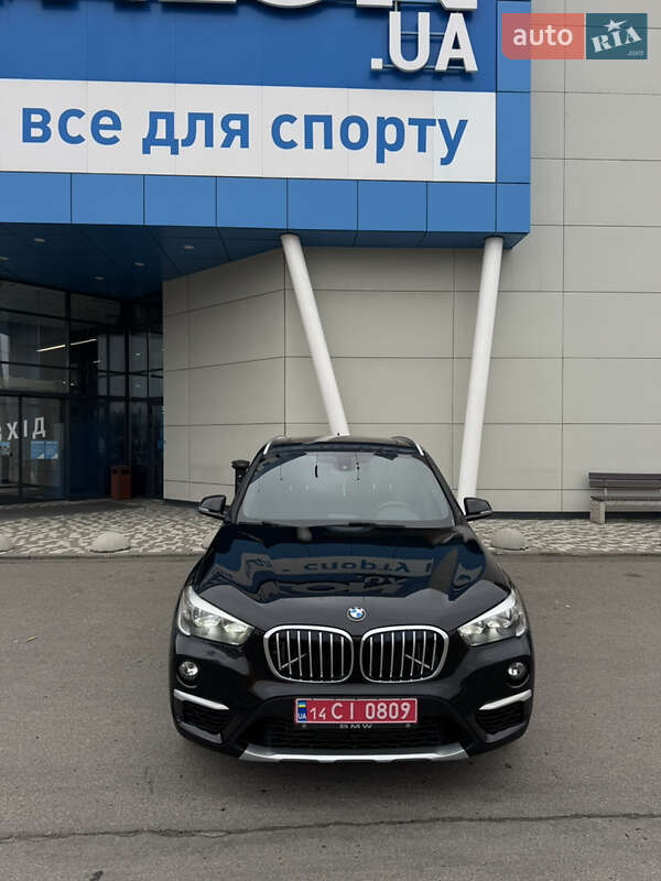 Внедорожник / Кроссовер BMW X1 2016 в Умани