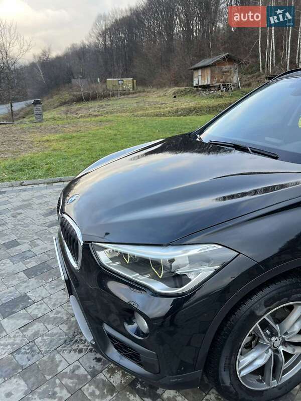 Позашляховик / Кросовер BMW X1 2016 в Тячеві