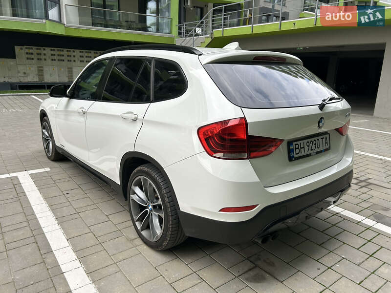 Внедорожник / Кроссовер BMW X1 2014 в Измаиле