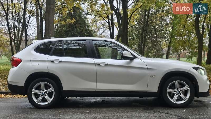 Внедорожник / Кроссовер BMW X1 2011 в Николаеве