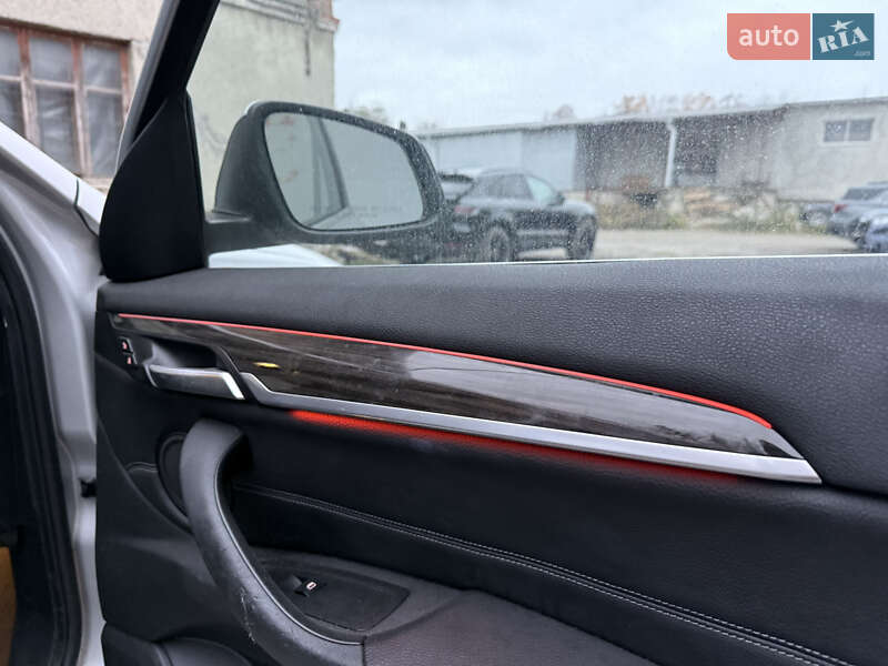 Внедорожник / Кроссовер BMW X1 2016 в Тернополе