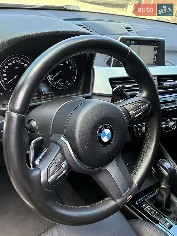 Внедорожник / Кроссовер BMW X1 2018 в Киеве