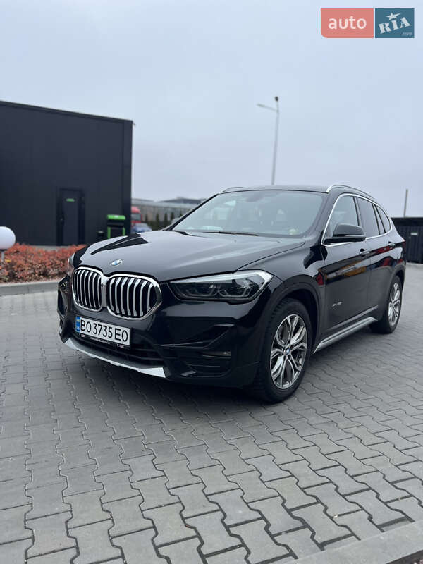 Внедорожник / Кроссовер BMW X1 2017 в Тернополе фото 4 Внедорожник / Кроссовер BMW X1 2017 в Тернополе