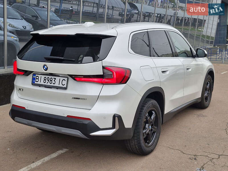 Внедорожник / Кроссовер BMW X1 2023 в Киеве фото 4 Внедорожник / Кроссовер BMW X1 2023 в Киеве