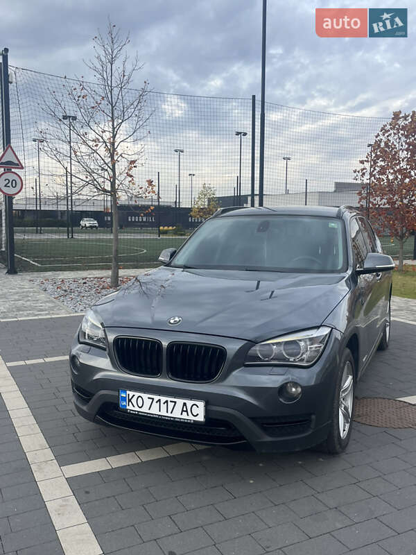 BMW X1 2012